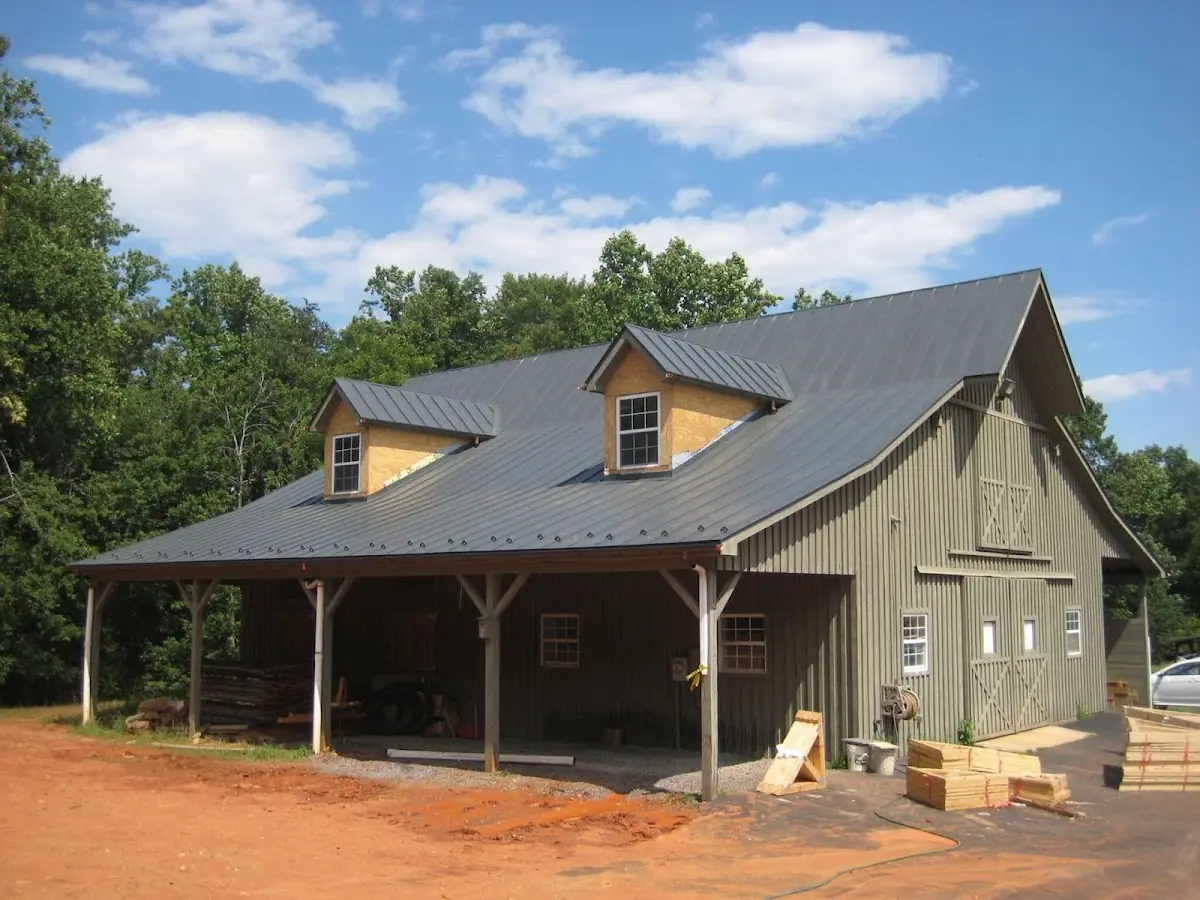 Expert Emergency Roof Leak Repair workmanship in Marion